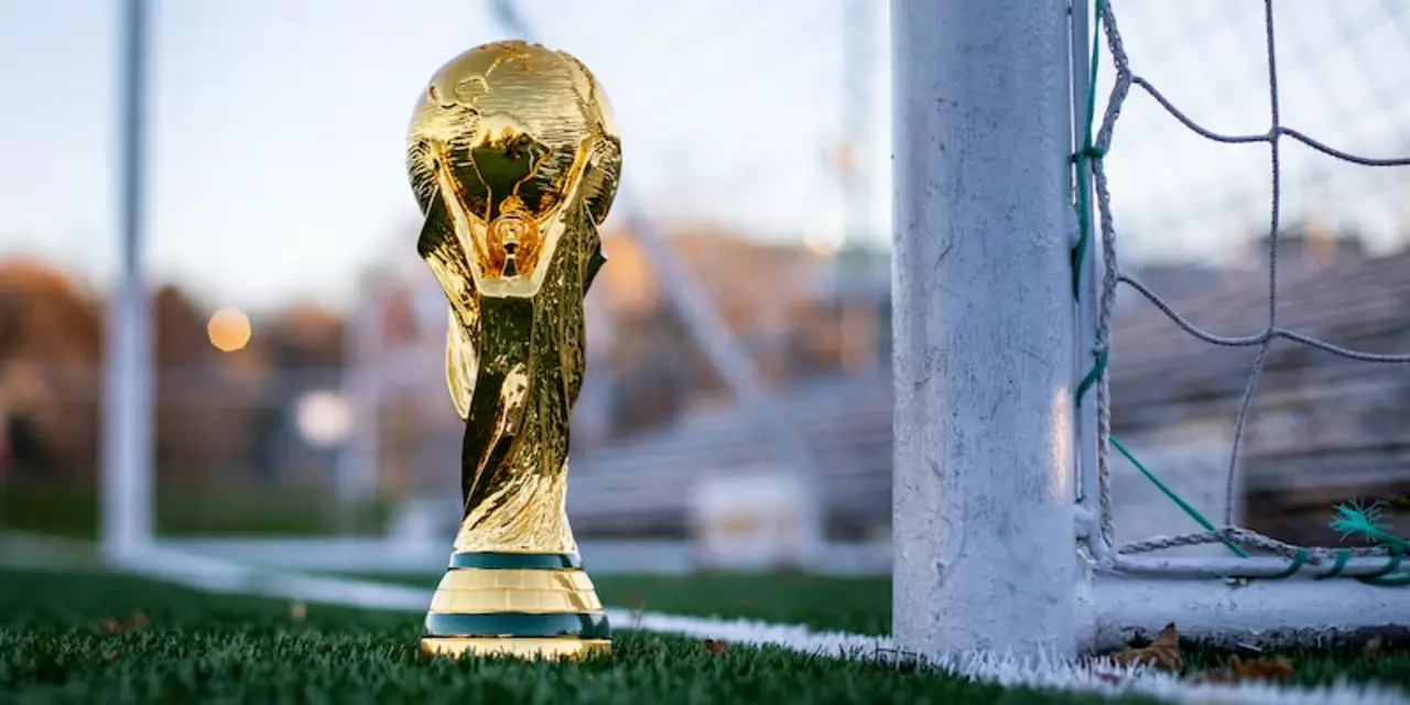 What are the group stages for the 2022 World Cup?